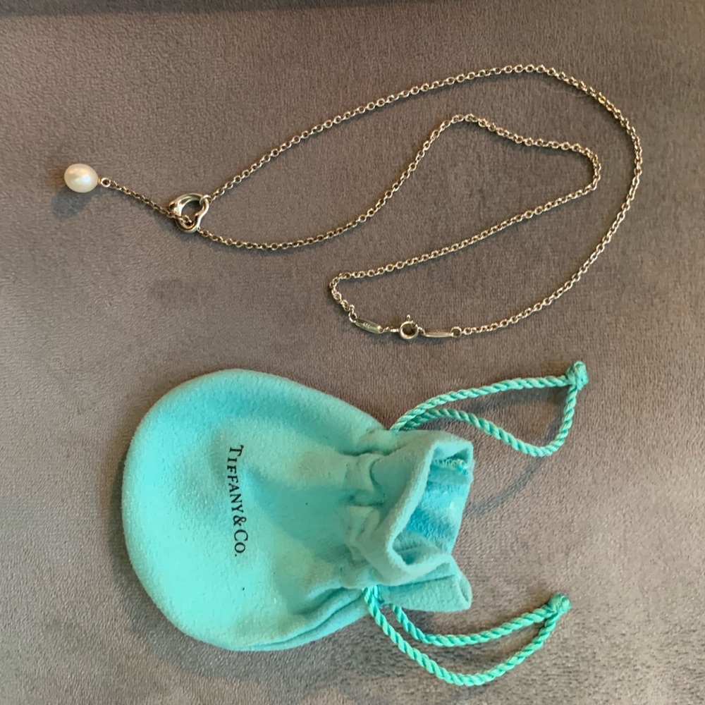 Tiffany & Co Pearl drop necklace